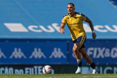 Pedro Alvaro, Liga Portekiz maçı sırasında Estoril Praia ve Santa Clara takımları arasında Estadio Antonio Coimbra da Mota 'da (Maciej Rogowski)