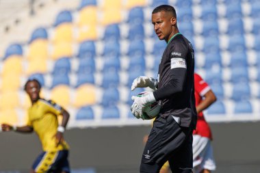 Gabriel Batista, Liga Portekiz maçı sırasında Estoril Praia ve Estadio Antonio Coimbra da Mota takımları arasında (Maciej Rogowski)