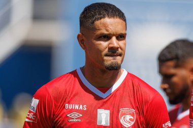 Lucas Soares, Liga Portekiz maçı sırasında Estoril Praia ve Santa Clara takımları arasında Estadio Antonio Coimbra da Mota 'da (Maciej Rogowski)