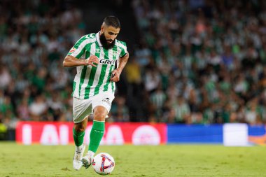 LaLiga EASPORTS maçı sırasında Estadio Benito Villamarin 'de Real Betis Balompie ve Girona FC takımları arasında Nabil Fekir (Maciej Rogowski)