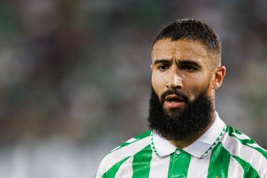 LaLiga EASPORTS maçı sırasında Estadio Benito Villamarin 'de Real Betis Balompie ve Girona FC takımları arasında Nabil Fekir (Maciej Rogowski)