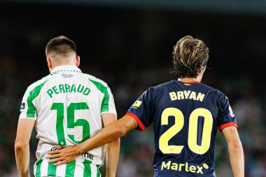 Romain Perraud, Bryan Gil LaLiga EASPORTS maçı sırasında Real Betis Balompie ve Girona FC takımları arasında Estadio Benito Villamarin 'de (Maciej Rogowski)