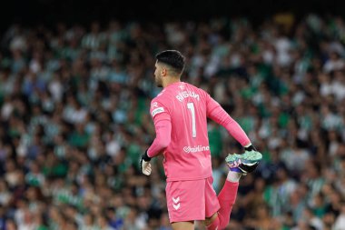 Estadio Benito Villamarin 'de Real Betis Balompie ve Girona FC takımları arasındaki LaLiga EASPORTS maçı sırasında Rui Silva (Maciej Rogowski)