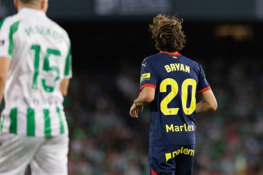 Estadio Benito Villamarin 'de Real Betis Balompie ve Girona FC takımları arasında oynanan LaLiga EASPORTS maçı sırasında Bryan Gil (Maciej Rogowski)