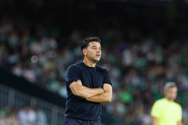 Estadio Benito Villamarin 'de Real Betis Balompie ve Girona FC takımları arasında oynanan LaLiga EASPORTS maçı sırasında Michel (Maciej Rogowski)