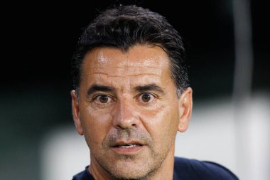 Estadio Benito Villamarin 'de Real Betis Balompie ve Girona FC takımları arasında oynanan LaLiga EASPORTS maçı sırasında Michel (Maciej Rogowski)