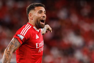 Nicolas Otamendi, Liga Portekiz maçı sırasında Estadio Da Luz 'da SL Benfica ve Casa Pia AC takımları arasında görüldü (Maciej Rogowski)