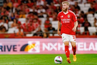 Jan-Niklas Beste, Liga Portekiz maçı sırasında Estadio Da Luz 'da SL Benfica ve Casa Pia AC takımları arasında görüldü (Maciej Rogowski)