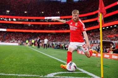 Jan-Niklas Beste, Liga Portekiz maçında SL Benfica ve Casa Pia AC takımları arasında Estadio Da Luz 'da görüldü.