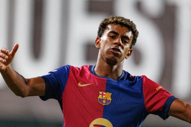 Lamine Yamal, Estadio de Vallecas 'ta Rayo Vallecano ve FC Barcelona takımları arasında oynanan LaLiga EA SPORTS maçı sırasında görüldü (Maciej Rogowski)