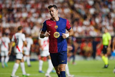 Robert Lewandowski, Estadio de Vallecas (Maciej Rogowski) takımları arasında LaLiga EA SPORTS maçında Rayo Vallecano ve FC Barcelona arasında görüldü.)
