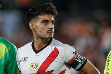 Oscar Valentin, Estadio de Vallecas 'ta Rayo Vallecano ve FC Barcelona takımları arasında oynanan LaLiga EA SPORTS maçı sırasında görüldü (Maciej Rogowski)