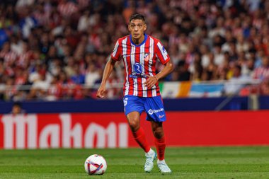 Atletico de Madrid ve Estadio Civitas Metropolitano 'daki RCD Espanyol takımları arasında LaLiga EA SPORTS maçı sırasında görülen Nahuel Molina