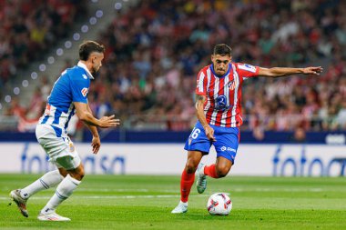 Atletico de Madrid ve Estadio Civitas Metropolitano 'daki RCD Espanyol takımları arasında LaLiga EA SPORTS maçı sırasında görülen Nahuel Molina