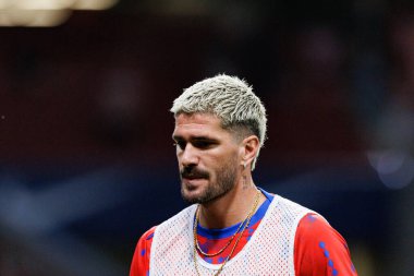 Rodrigo de Paul, Estadio Civitas Metropolitano 'da Atletico de Madrid ve RCD Espanyol takımları arasında oynanan LaLiga EA SPORTS maçı sırasında görüldü.