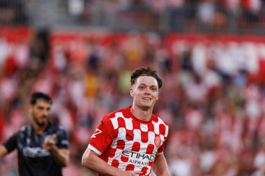 Viktor Tsygankov, Estadi Montilivi 'de (Maciej Rogowski) Girona FC ve CA Osasuna takımları arasında oynanan LaLiga EA SPORTS maçında gol attıktan sonra kutlama yaparken görüldü.)