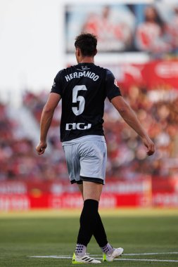 Jorge Herrando, Estadi Montilivi 'de Girona FC ve CA Osasuna takımları arasında oynanan LaLiga EA SPORTS maçı sırasında görüldü (Maciej Rogowski)