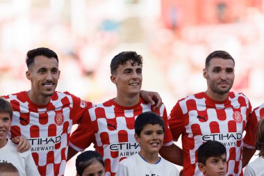 Bojan Mijowski, Alejandro Frances, Abel Ruiz LaLiga EA SPORTS maçı sırasında Estadi Montilivi 'deki Girona FC ve CA Osasuna takımları arasında görüldü (Maciej Rogowski)