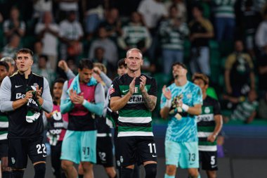 Estadio Jose Alvalade 'deki (Maciej Rogowski) Sporting CP ve FC Porto takımları arasında oynanan Liga Portekiz maçı sırasında Nuno Santos)