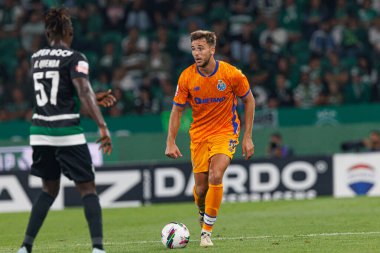 Nico Gonzalez, Liga Portekiz maçı sırasında Estadio Jose Alvalade 'deki Sporting CP ve FC Porto takımları arasında (Maciej Rogowski)