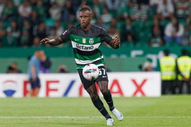Estadio Jose Alvalade 'deki (Maciej Rogowski) Sporting CP ve FC Porto takımları arasında oynanan Liga Portekiz maçı sırasında Geovany Quenda)
