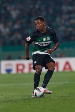 Estadio Jose Alvalade 'deki (Maciej Rogowski) Sporting CP ve FC Porto takımları arasında oynanan Liga Portekiz maçı sırasında Geny Catamo)