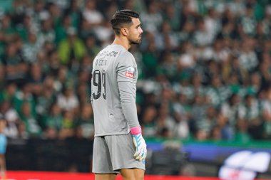 Estadio Jose Alvalade 'deki (Maciej Rogowski) Sporting CP ve FC Porto takımları arasında oynanan Liga Portekiz maçı sırasında Diogo Costa)