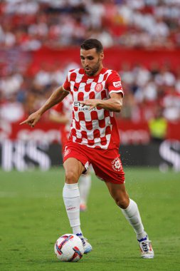 Abel Ruiz, Estadio Ramon Sanchez Pizjuan 'da Sevilla FC ve Girona FC takımları arasında LaLiga EA SPORTS maçında görüldü (Maciej Rogowski)