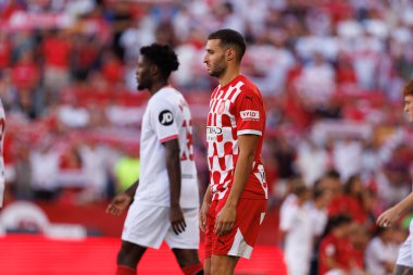 Abel Ruiz, Estadio Ramon Sanchez Pizjuan 'da Sevilla FC ve Girona FC takımları arasında LaLiga EA SPORTS maçında görüldü (Maciej Rogowski)