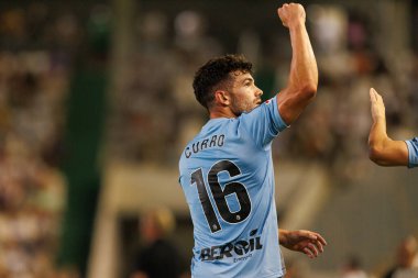 Curro, Estadio Nuevo Arcangel 'de (Maciej Rogowski) Cordoba CF ve Burgos CF takımları arasında oynanan LaLiga 2 Hypermotion maçında gol attıktan sonra kutlama yaparken görüldü.)
