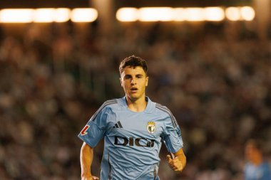 Ivan Morante, Estadio Nuevo Arcangel 'deki Cordoba CF ve Burgos CF takımları arasında LaLiga 2 Hypermotion maçında görüldü (Maciej Rogowski)