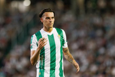 Alex Sala, Estadio Nuevo Arcangel 'de (Maciej Rogowski) Cordoba CF ve Burgos CF takımları arasında oynanan LaLiga 2 Hypermotion maçı sırasında görüldü.)