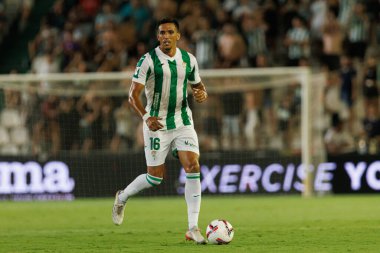 Jose Antonio Martinez, LaLiga 2 Hypermotion maçı sırasında Estadio Nuevo Arcangel 'deki Cordoba CF ve Burgos CF takımları arasında görüldü (Maciej Rogowski)