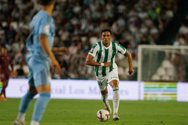 Jose Antonio Martinez, LaLiga 2 Hypermotion maçı sırasında Estadio Nuevo Arcangel 'deki Cordoba CF ve Burgos CF takımları arasında görüldü (Maciej Rogowski)
