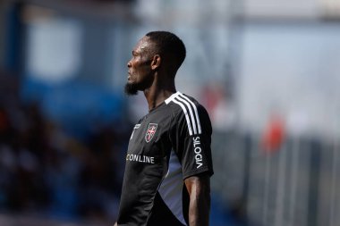 Duplexe Tchamba, Liga Portekiz maçı sırasında Estadio Belediyesi Rio Maior 'da Casa Pia AC ve CD Santa Clara takımları arasında görüldü (Maciej Rogowski)