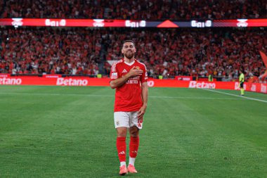 Orkun Kokcu, Liga Portekiz maçında SL Benfica ve CF Estrela Amadora takımları arasında attığı gol sonrasında Estadio Da Luz 'da (Maciej Rogowski)