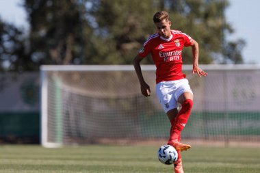 Guilherme Gaspar, Liga Revelacao maçında Estadio Aurelio Pereira 'da Sporting CP ve SL Benfica takımları arasında görüldü.
