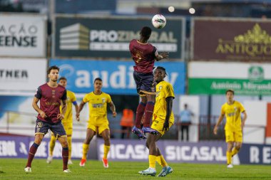 Stopira, Elijah Benedict Liga Portekiz 2 maçında SCU Torreense ve Portimonense SC takımları arasında görüldü (Maciej Rogowski)
