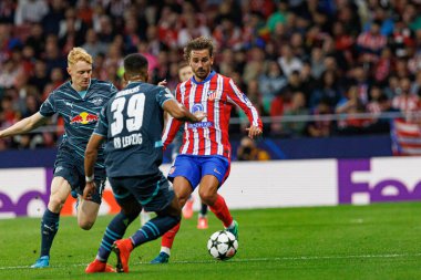 Nicolas Seiwald, Antoine Griezmann UEFA Şampiyonlar Ligi maçında Atletico de Madrid ve Red Bull Leipzig (Maciej Rogowski) takımları arasında görüldü.)