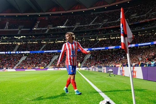 Antoine Griezmann UEFA Şampiyonlar Ligi maçında Atletico de Madrid ve Red Bull Leipzig (Maciej Rogowski) takımları arasında görüldü.)