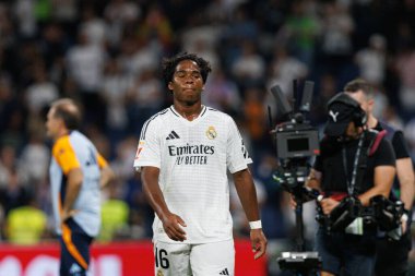 Endrick, Real Madrid FC ve RCD Espanyol de Barcelona takımları arasında Estadio Santiago Bernabeu (Maciej Rogowski)