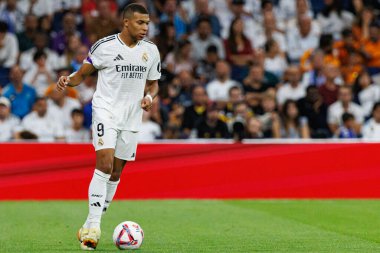 Estadio Santiago Bernabeu 'da Real Madrid FC ve RCD Espanyol de Barcelona takımları arasında oynanan LaLiga EA SPORTS maçı sırasında Kylian Mbappe görüldü (Maciej Rogowski)