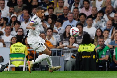 Estadio Santiago Bernabeu 'da Real Madrid FC ve RCD Espanyol de Barcelona takımları arasında oynanan LaLiga EA SPORTS maçı sırasında Kylian Mbappe görüldü (Maciej Rogowski)