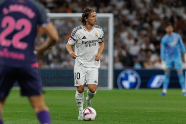 Luka Modriç, Real Madrid FC ve RCD Espanyol de Barcelona takımları arasında Estadio Santiago Bernabeu (Maciej Rogowski)