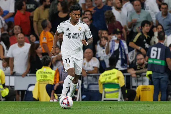 Estadio Santiago Bernabeu 'daki Real Madrid FC ve RCD Espanyol de Barcelona takımları arasında oynanan LaLiga EA SPORTS maçında Rodrygo görüldü (Maciej Rogowski)