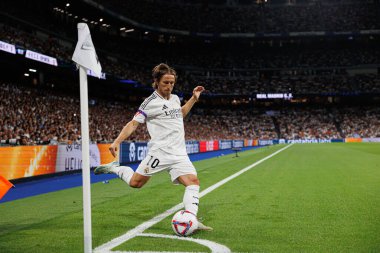 Luka Modriç, Real Madrid FC ve RCD Espanyol de Barcelona takımları arasında Estadio Santiago Bernabeu (Maciej Rogowski)