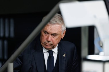 Carlo Ancelotti, Real Madrid FC ve RCD Espanyol de Barcelona takımları arasında Estadio Santiago Bernabeu (Maciej Rogowski)