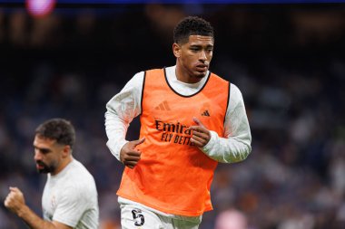 Jude Bellingham, Real Madrid FC ve RCD Espanyol de Barcelona takımları arasında Estadio Santiago Bernabeu (Maciej Rogowski)