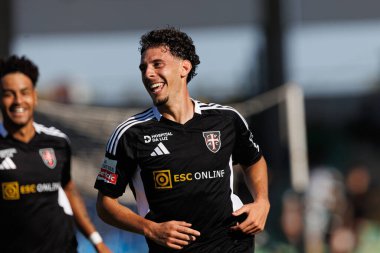 Estadio Municipal Rio Maior 'daki Casa Pia AC ve Moreirense FC takımları arasındaki Liga Portekiz maçında gol attıktan sonra kutlayan Nuno Moreira (Maciej Rogowski))