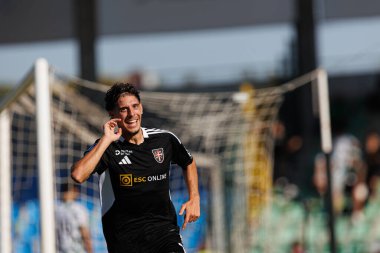 Estadio Municipal Rio Maior 'daki Casa Pia AC ve Moreirense FC takımları arasındaki Liga Portekiz maçında gol attıktan sonra kutlayan Nuno Moreira (Maciej Rogowski))